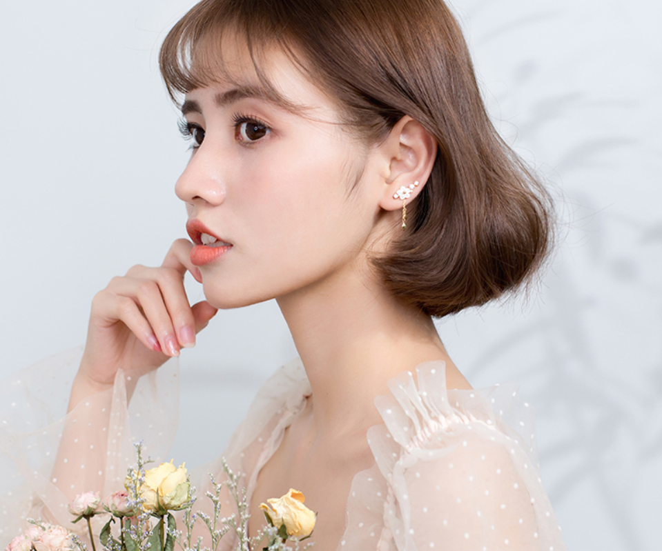 Shell Flower Earrings - Floral Design Earrings